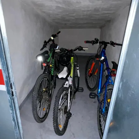 Estudio Centrico 1 Con Terraza Y Parking Privado Apartment *